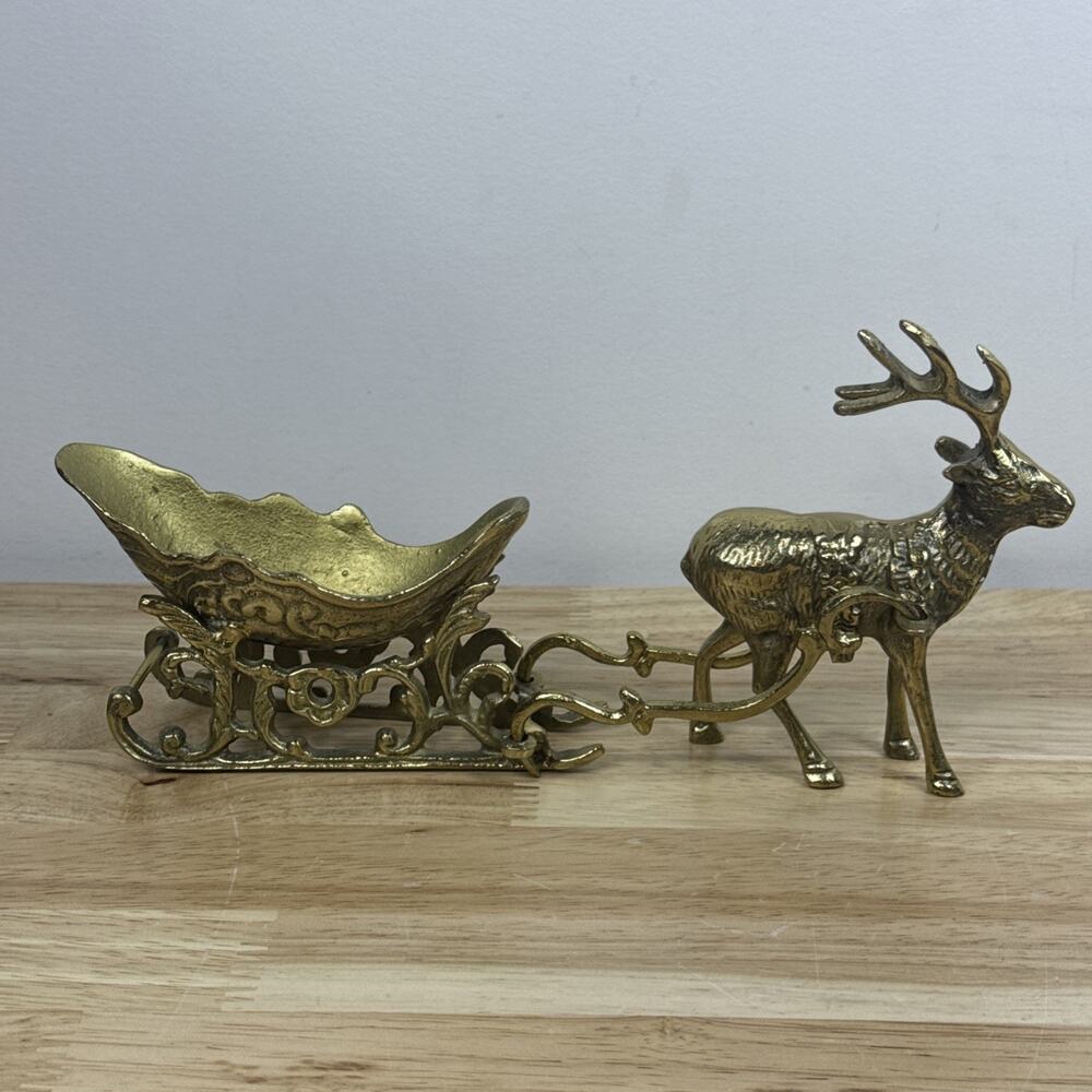 Vintage Brass 4 Piece Christmas Reindeer and Sleigh 10.25” Long - Picture 7 of 9